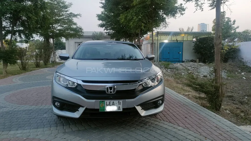 Honda Civic 2018 for Sale in Lahore Image-1