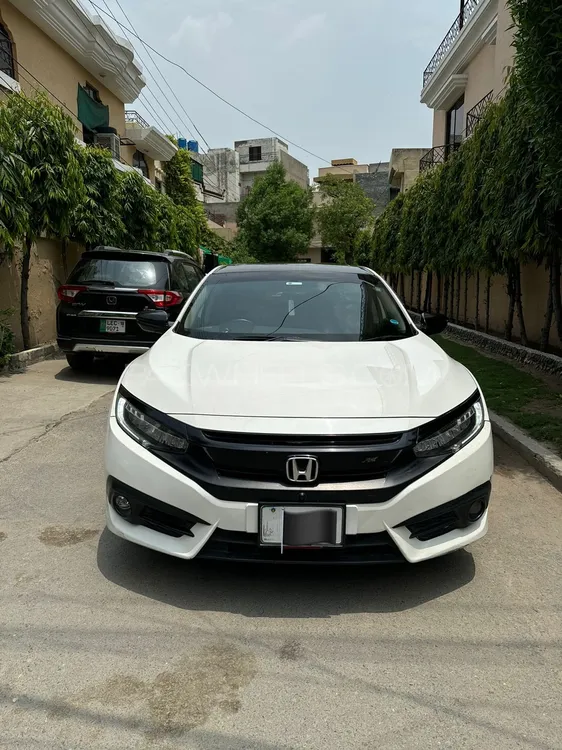 Honda Civic 2020 for Sale in Lahore Image-1