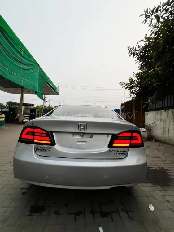 Honda Civic 2010 for Sale in Lahore Image-1