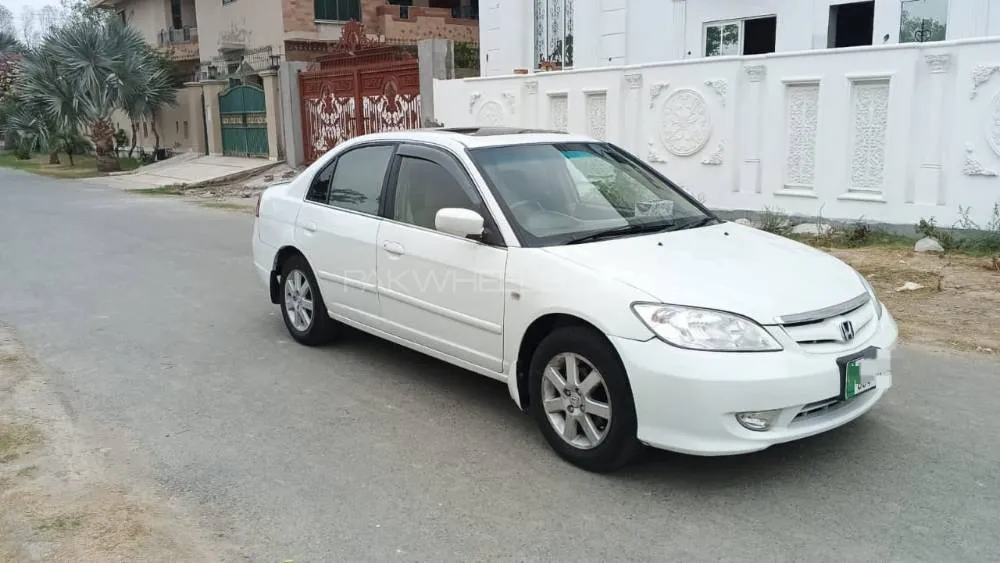 Honda Civic 2004 for Sale in Lahore Image-1