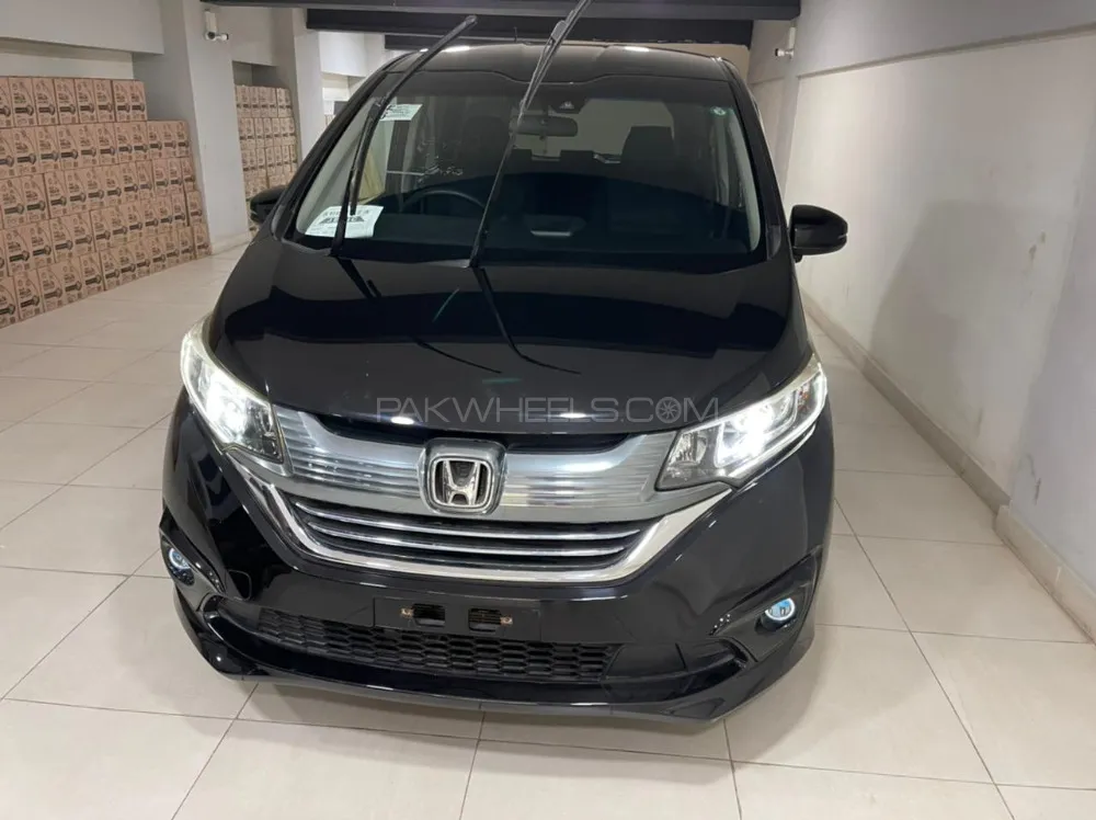 Honda Freed 2016 for Sale in Rawalpindi Image-1
