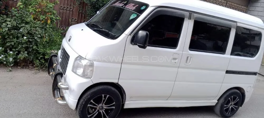 Honda Vamos 2013 for Sale in Karachi Image-1