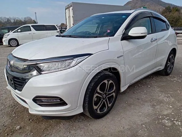 Honda Vezel 2024 for Sale in Islamabad Image-1