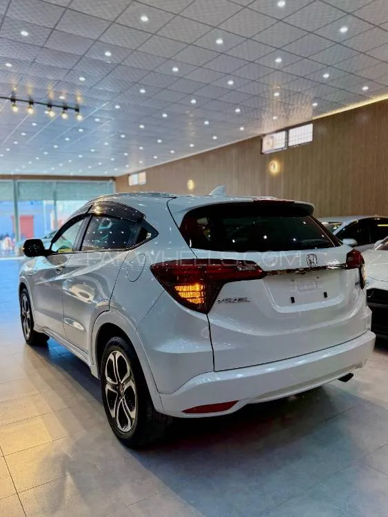 Honda Vezel 2019 for Sale in Islamabad Honda Vezel 2019 for Sale in Islamabad Image-18