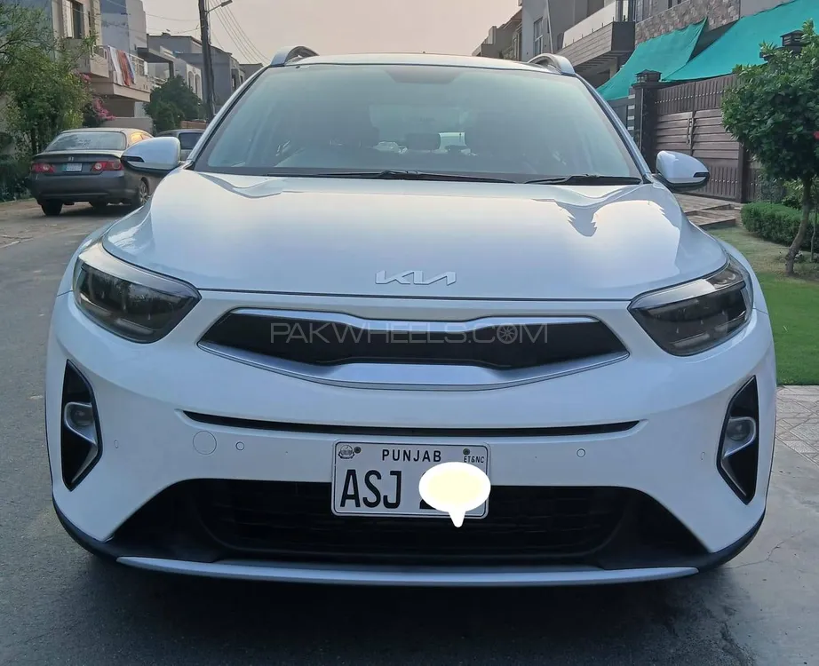 KIA Stonic 2024 for Sale in Lahore Image-1