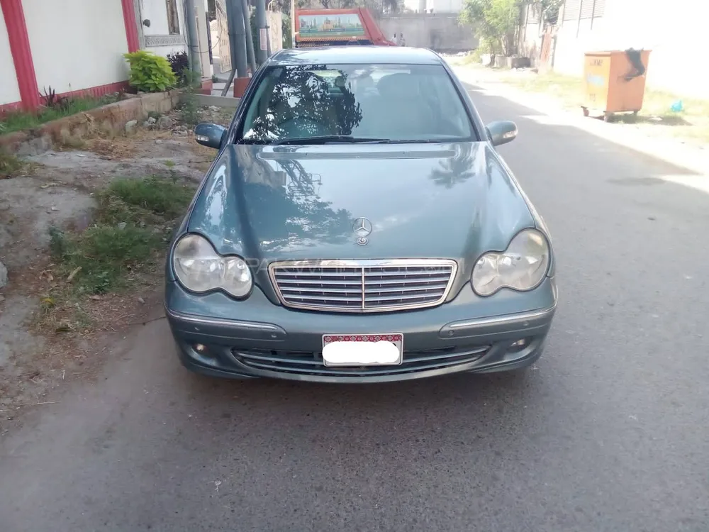 Mercedes Benz C Class 2006 for Sale in Karachi Image-1