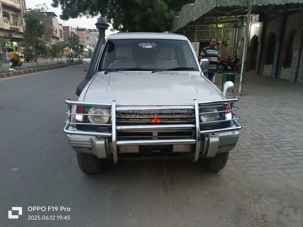 Mitsubishi Pajero 1992 for Sale in Faisalabad Image-1