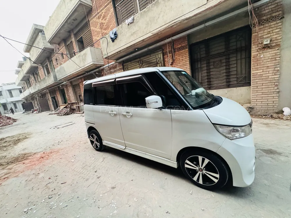 Nissan Roox 2011 for Sale in Lahore Image-1