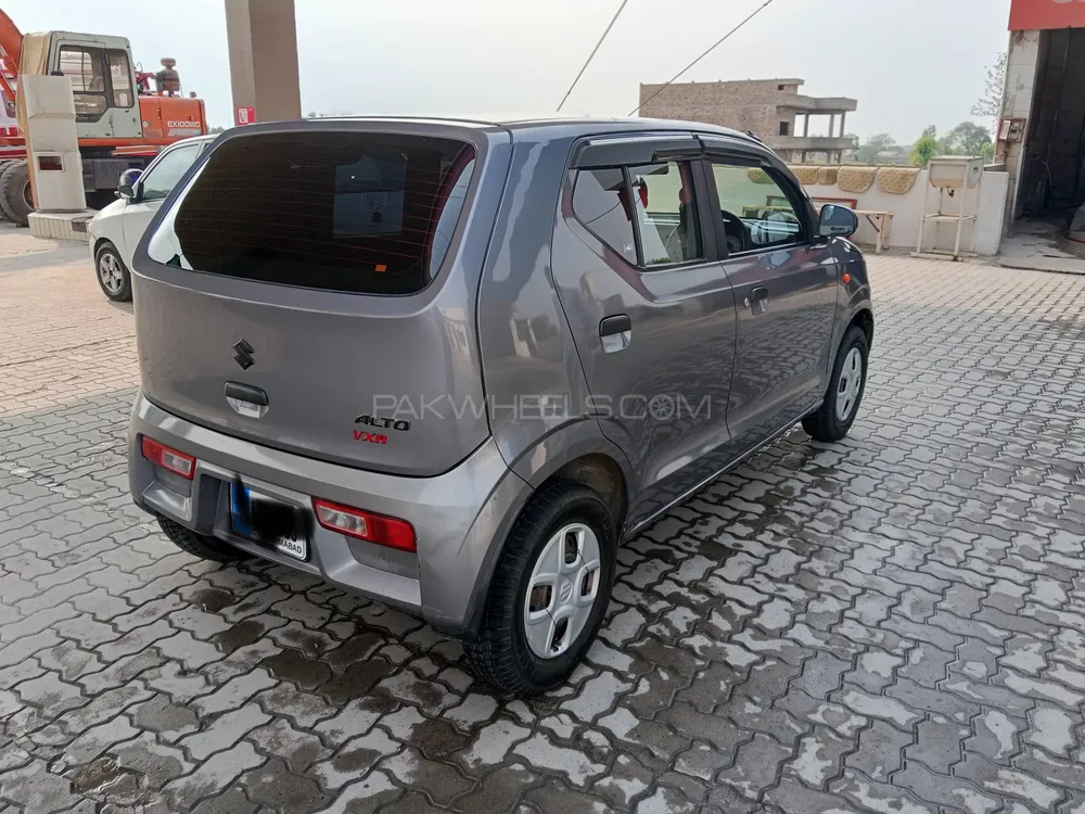 Suzuki Alto 2022 for Sale in Peshawar Image-1