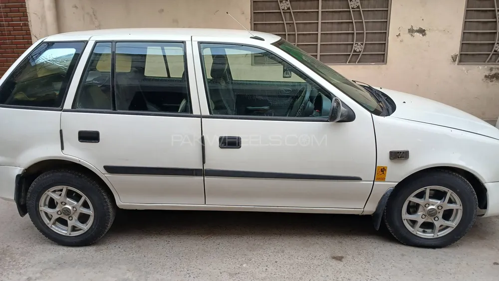 Suzuki Cultus 2010 for Sale in Lahore Image-1