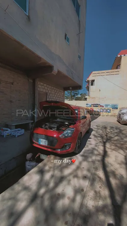 Suzuki Swift 2017 for Sale in Chakwal Image-1