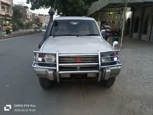 Mitsubishi Pajero 1992 for Sale