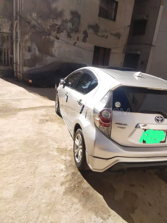 Toyota Aqua 2013 for Sale in Karachi Image-1