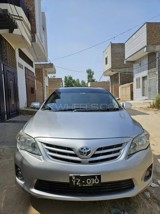 Toyota Corolla 2013 for Sale in Muzaffar Gargh Image-1