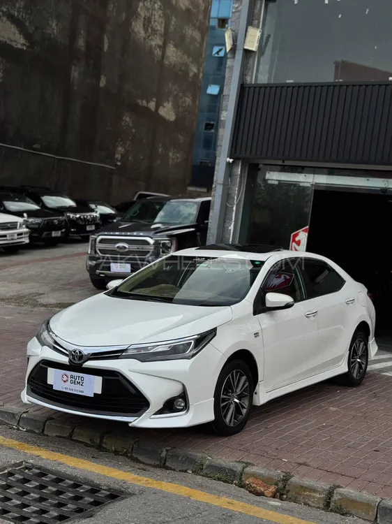 Toyota Corolla 2021 for Sale in Islamabad Image-1