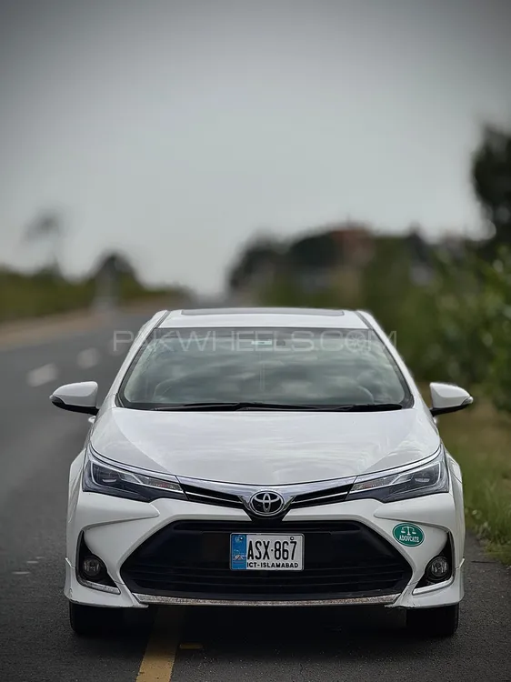Toyota Corolla 2021 for Sale in Sarai alamgir Image-1