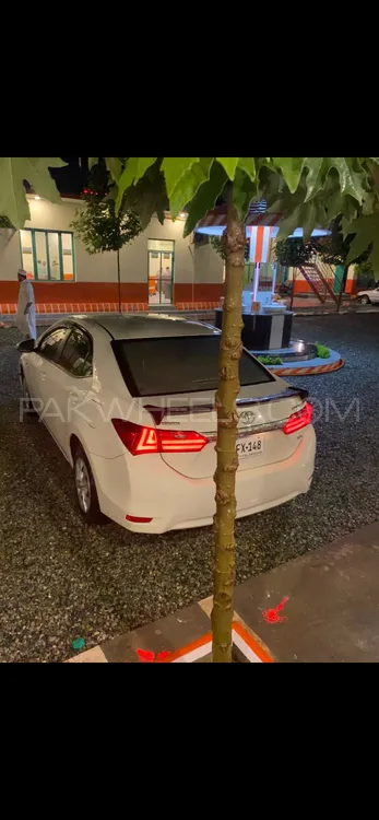 Toyota Corolla 2015 for Sale in Mardan Image-1