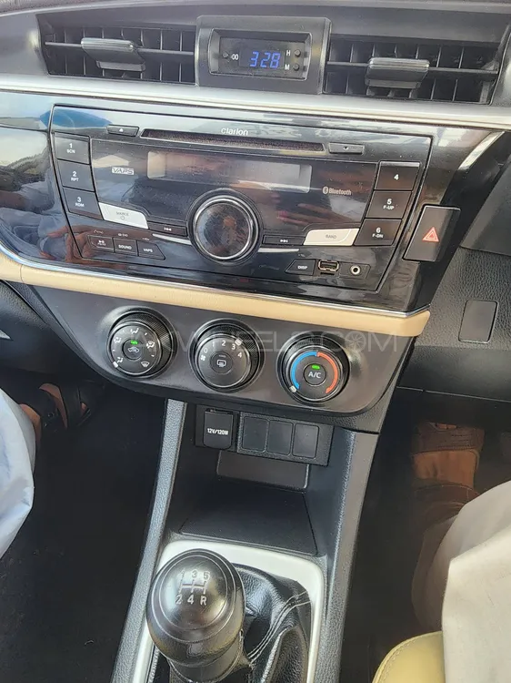 Toyota Corolla 2016 for Sale in Haripur Image-1