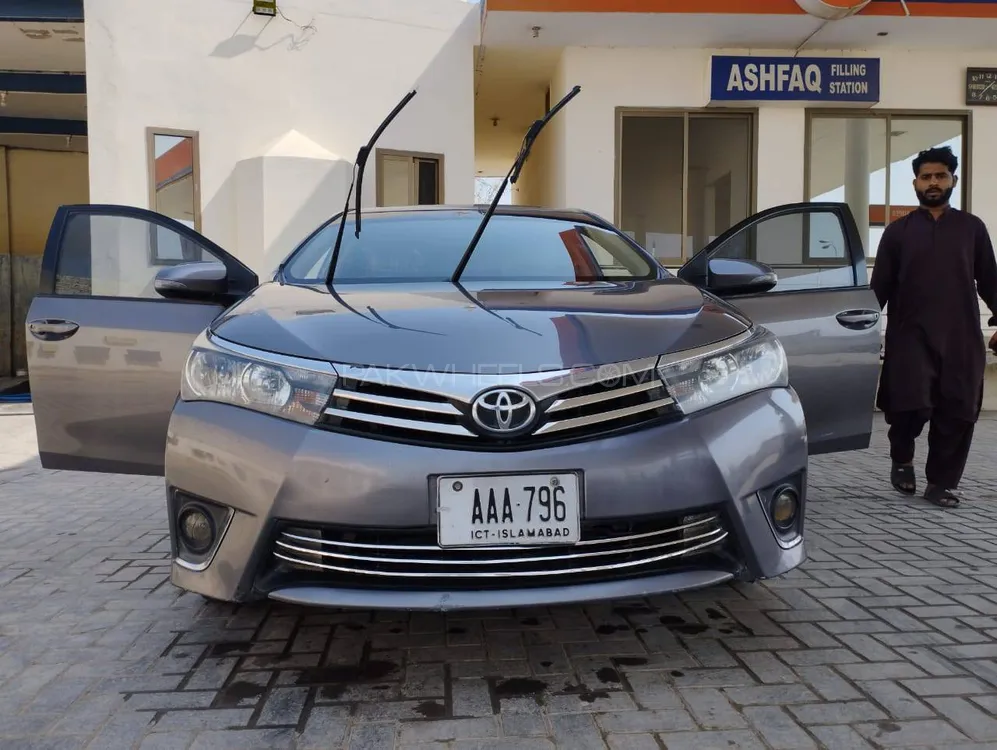Toyota Corolla 2016 for Sale in Layyah Image-1