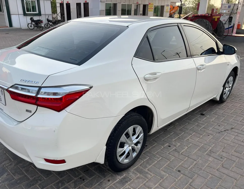 Toyota Corolla 2018 for Sale in Gujrat Image-1