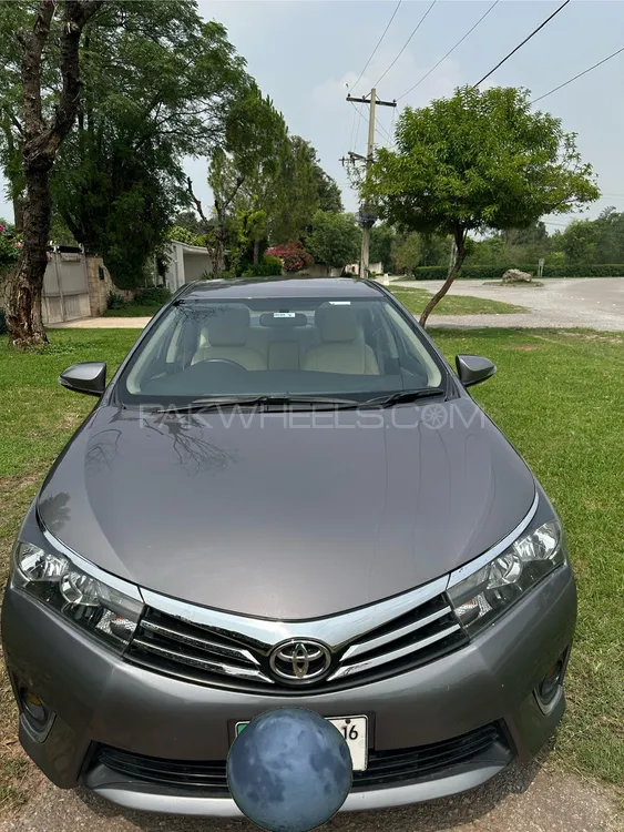 Toyota Corolla 2016 for Sale in Islamabad Image-1