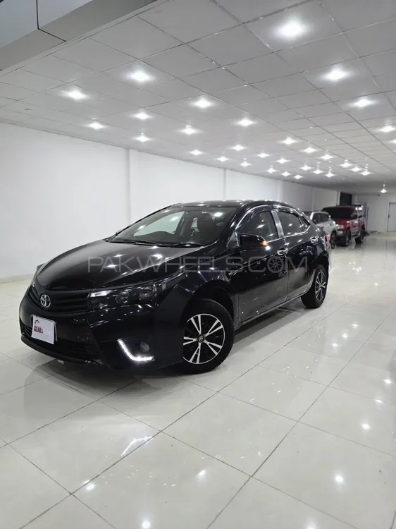 Toyota Corolla 2017 for Sale in Islamabad Image-1