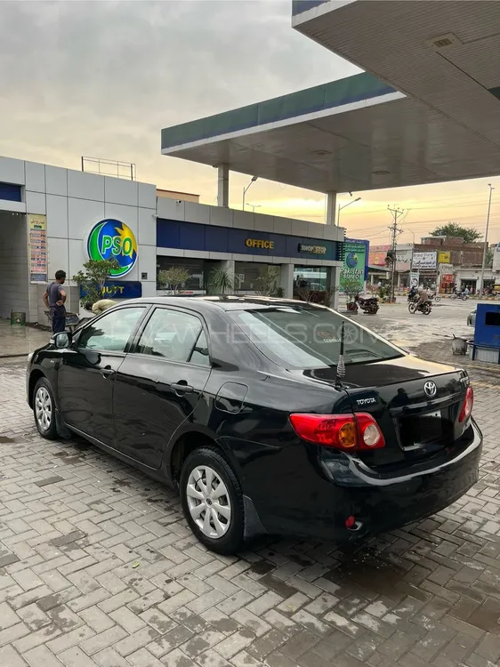 Toyota Corolla 2010 for Sale in Lahore Image-1