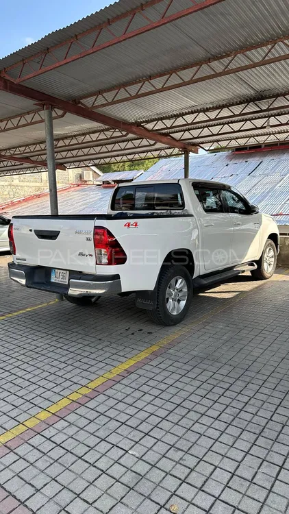 Toyota Hilux 2018 for Sale in Islamabad Image-1