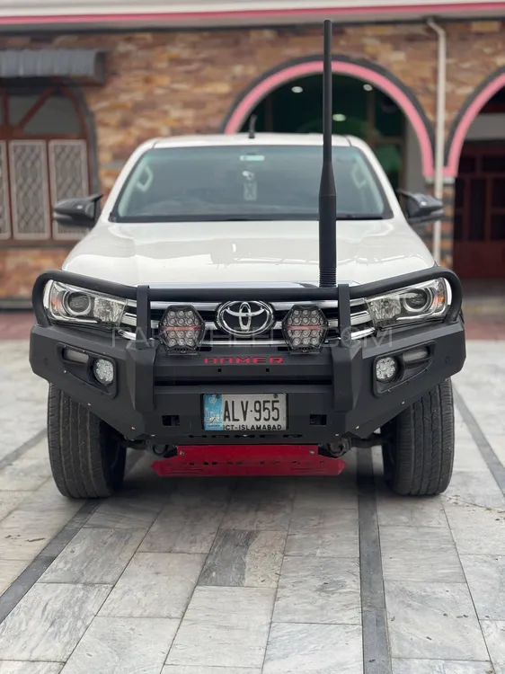 Toyota Hilux 2018 for Sale in Mansehra Image-1