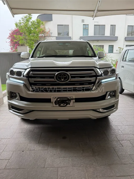 Toyota Land Cruiser 2012 for Sale in Islamabad Image-1