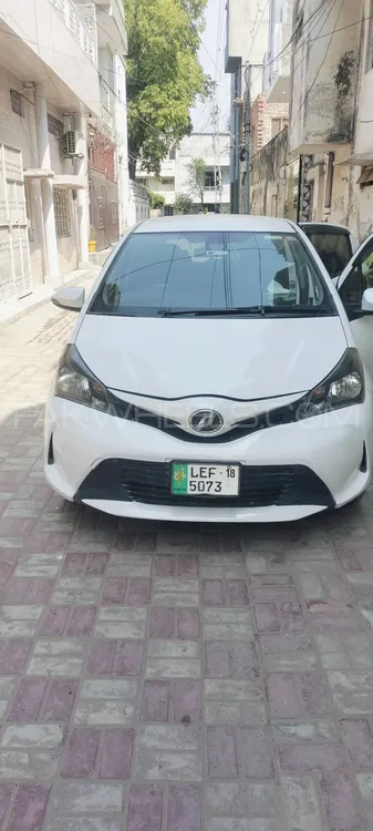Toyota Vitz 2016 for Sale in Gujranwala Image-1