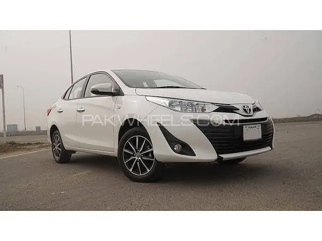 Toyota Yaris Sedan 2022 for Sale in Lahore Image-1