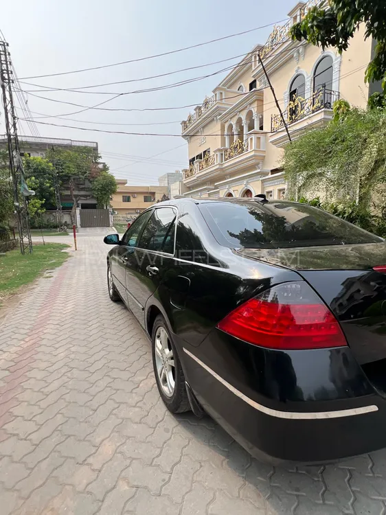 Honda Accord 2007 for Sale in Lahore Image-1