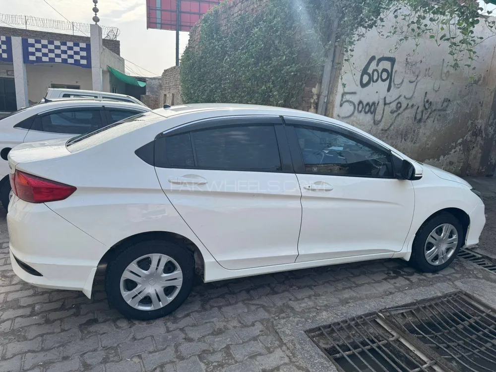 Honda City 2021 for Sale in Bahawalpur Image-1