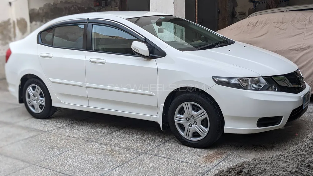 Honda City 2018 for Sale in Faisalabad Image-1