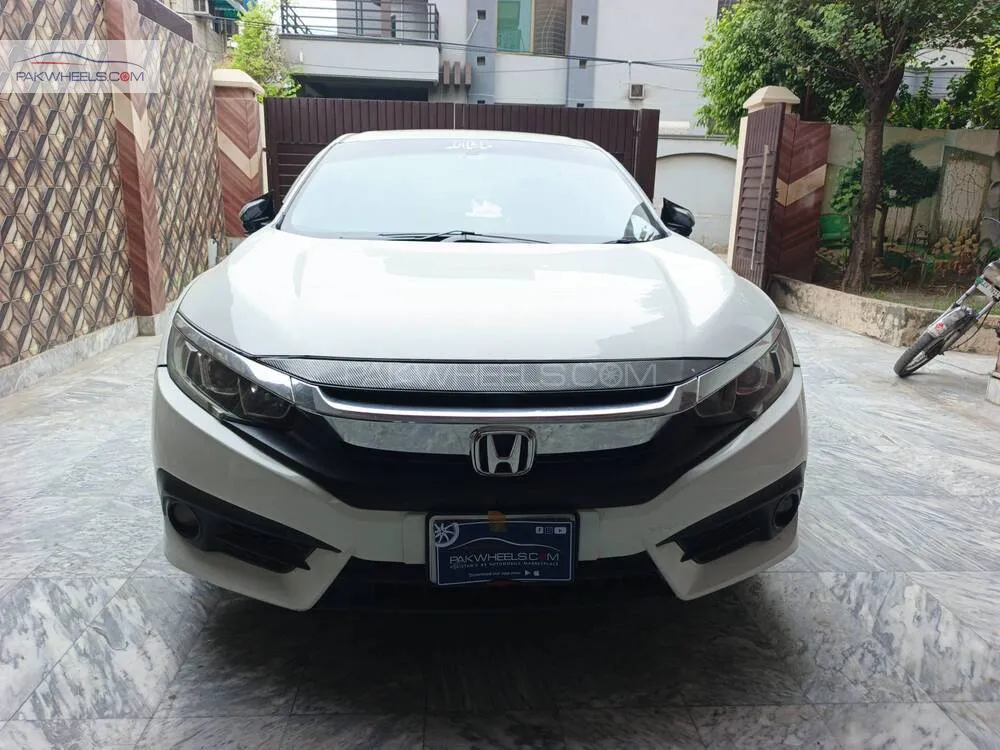 Honda Civic 2016 for Sale in Lahore Image-1