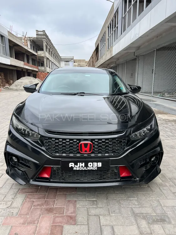 Honda Civic 2018 for Sale in Sialkot Image-1