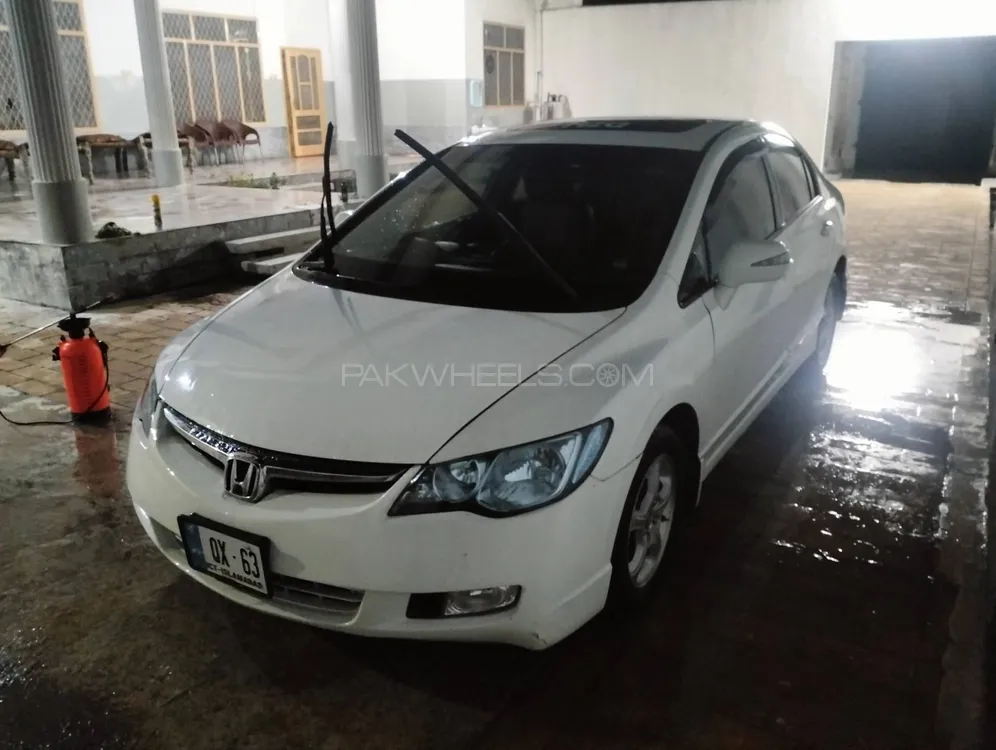 Honda Civic 2011 for Sale in Mardan Image-1