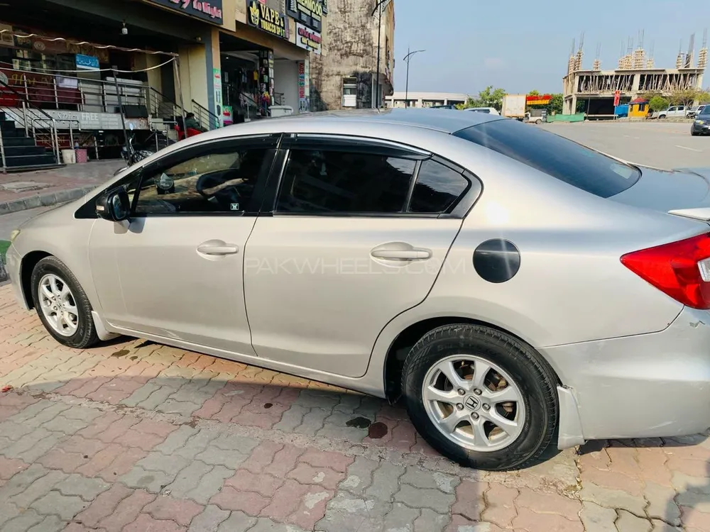 Honda Civic 2015 for Sale in Islamabad Image-1