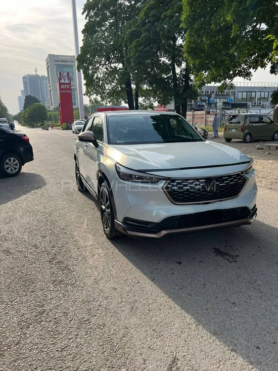 Honda Vezel 2021 for Sale in Islamabad Image-1