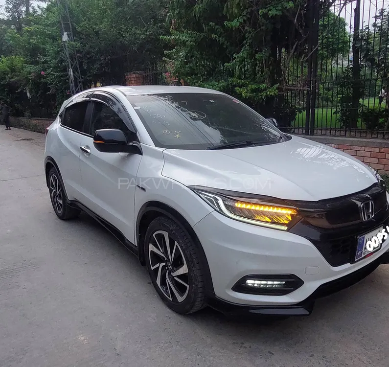 Honda Vezel 2019 for Sale in Rawalpindi Image-1
