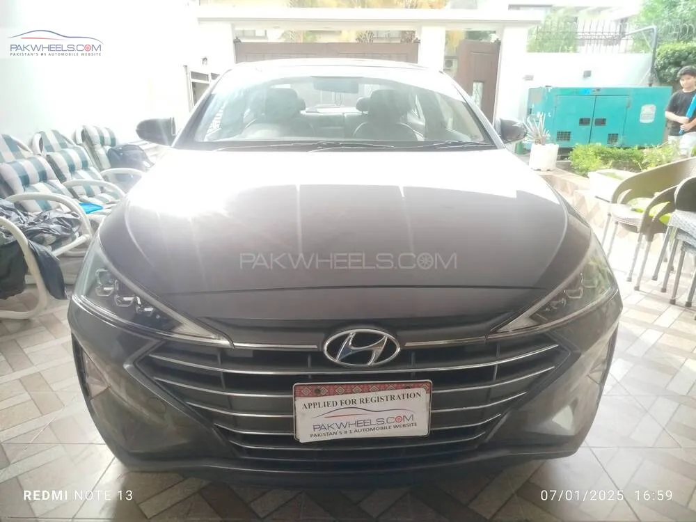 Hyundai Elantra 2023 for Sale in Karachi Image-1