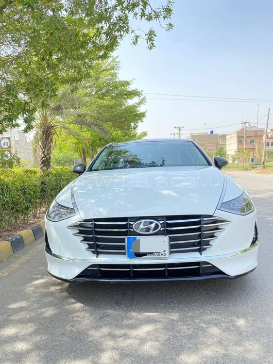 Hyundai Sonata 2023 for Sale in Lahore Image-1