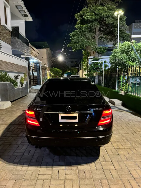 Mercedes Benz C Class 2007 for Sale in Karachi Image-1