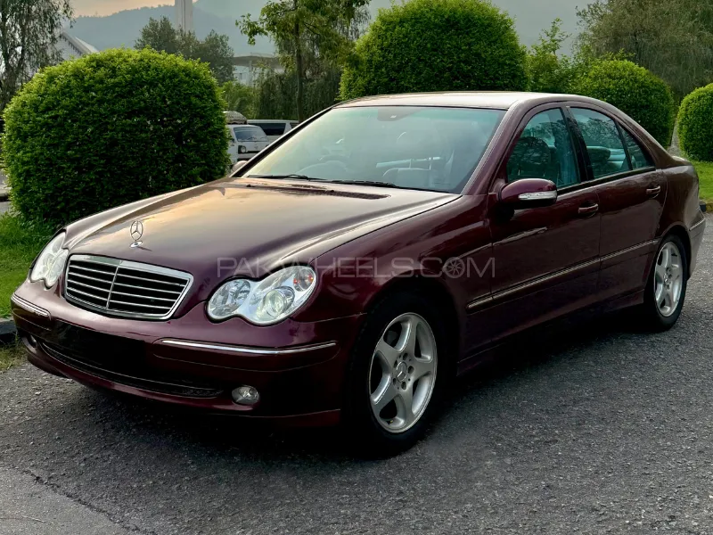 Mercedes Benz C Class 2006 for Sale in Islamabad Image-1