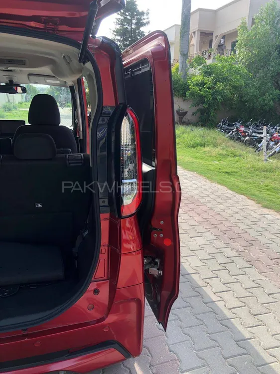 Nissan Dayz Roox 2022 for Sale in Sialkot Image-1