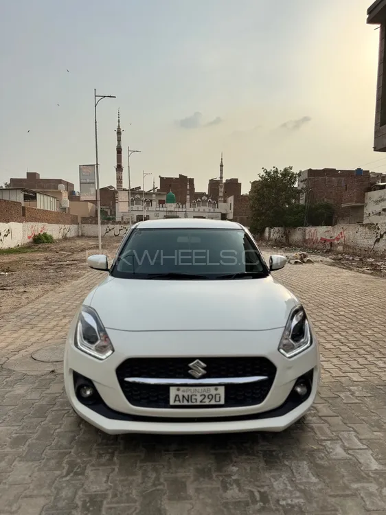 Suzuki Swift 2023 for Sale in Sahiwal Image-1