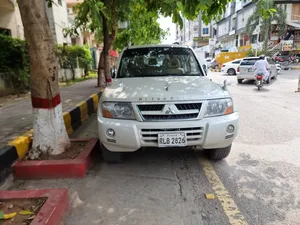 Mitsubishi Pajero GLX 2.8D 2003 for Sale