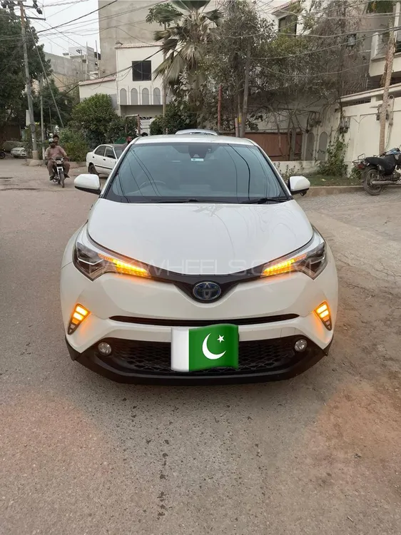 Toyota C-HR 2017 for Sale in Karachi Image-1