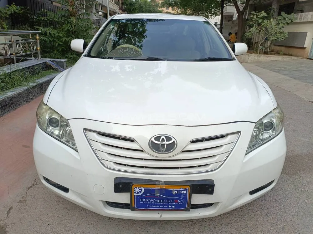 Toyota Camry 2008 for Sale in Islamabad Image-1